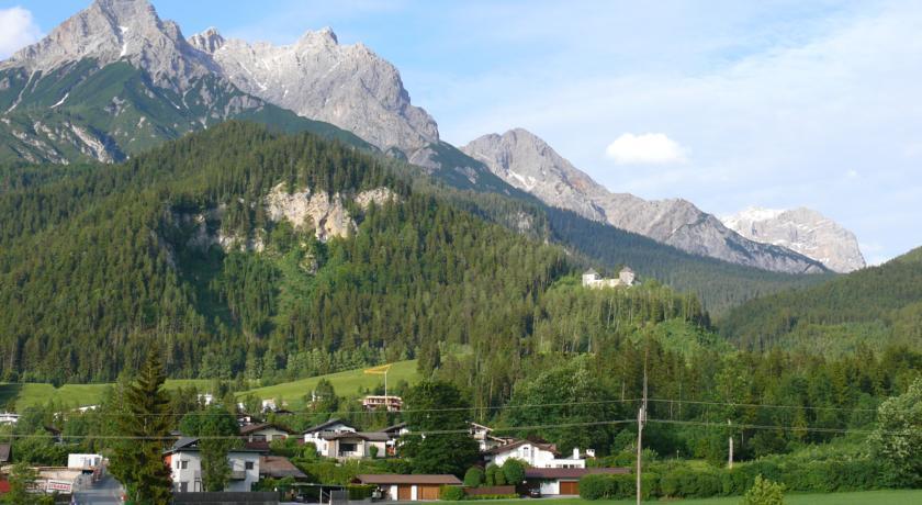Gasthof Hubertus Saalfelden Rum bild